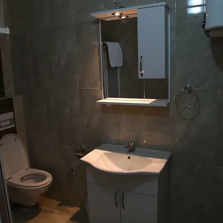 Nesa Aparthotel
