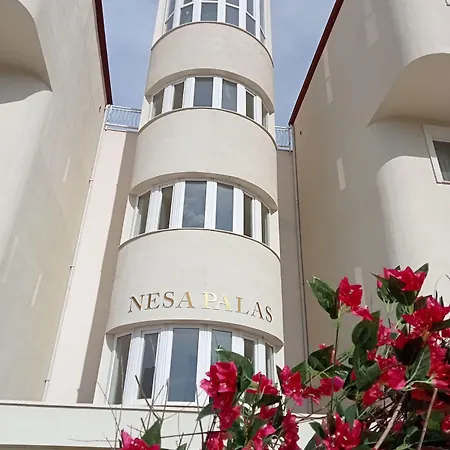 Aparthotel Nesa