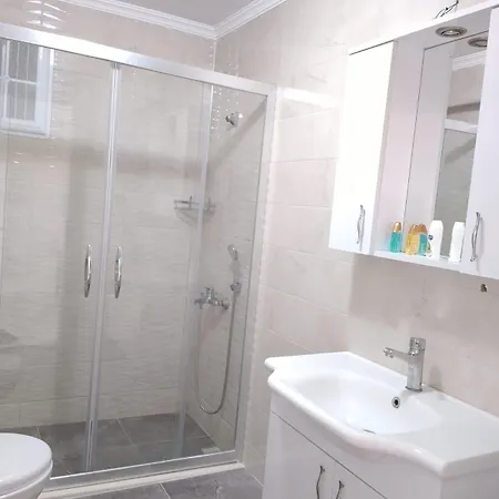 Nesa Aparthotel
