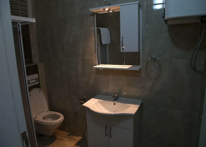 Nesa Aparthotel